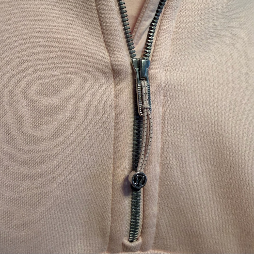 NWT Lululemon Pink Scuba Quarter Zip Hooded Sweatshirt M/L Strawberry Milkshake - Picture 2 of 3